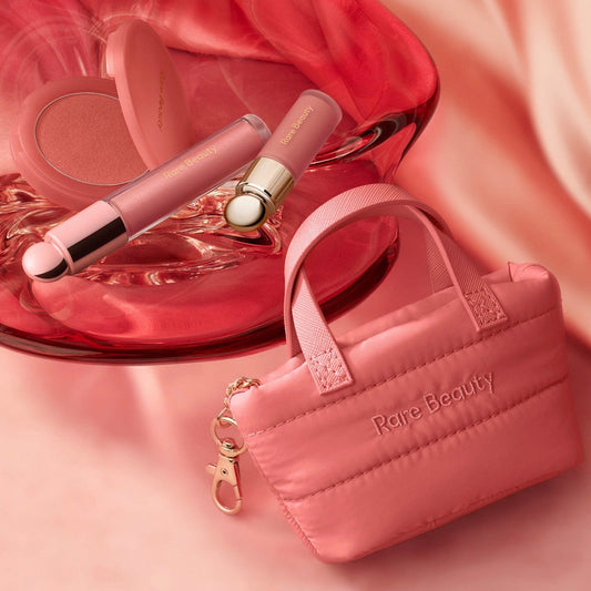 RARE BEAUTY BY SELENA GOMEZ
Hope Faves 4-Piece Makeup Gift Set