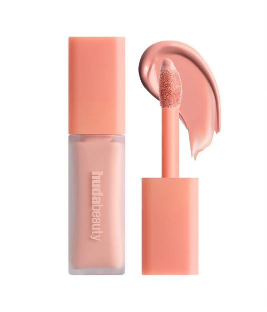 HUDA BEAUTY
Faux Filter Color Corrector