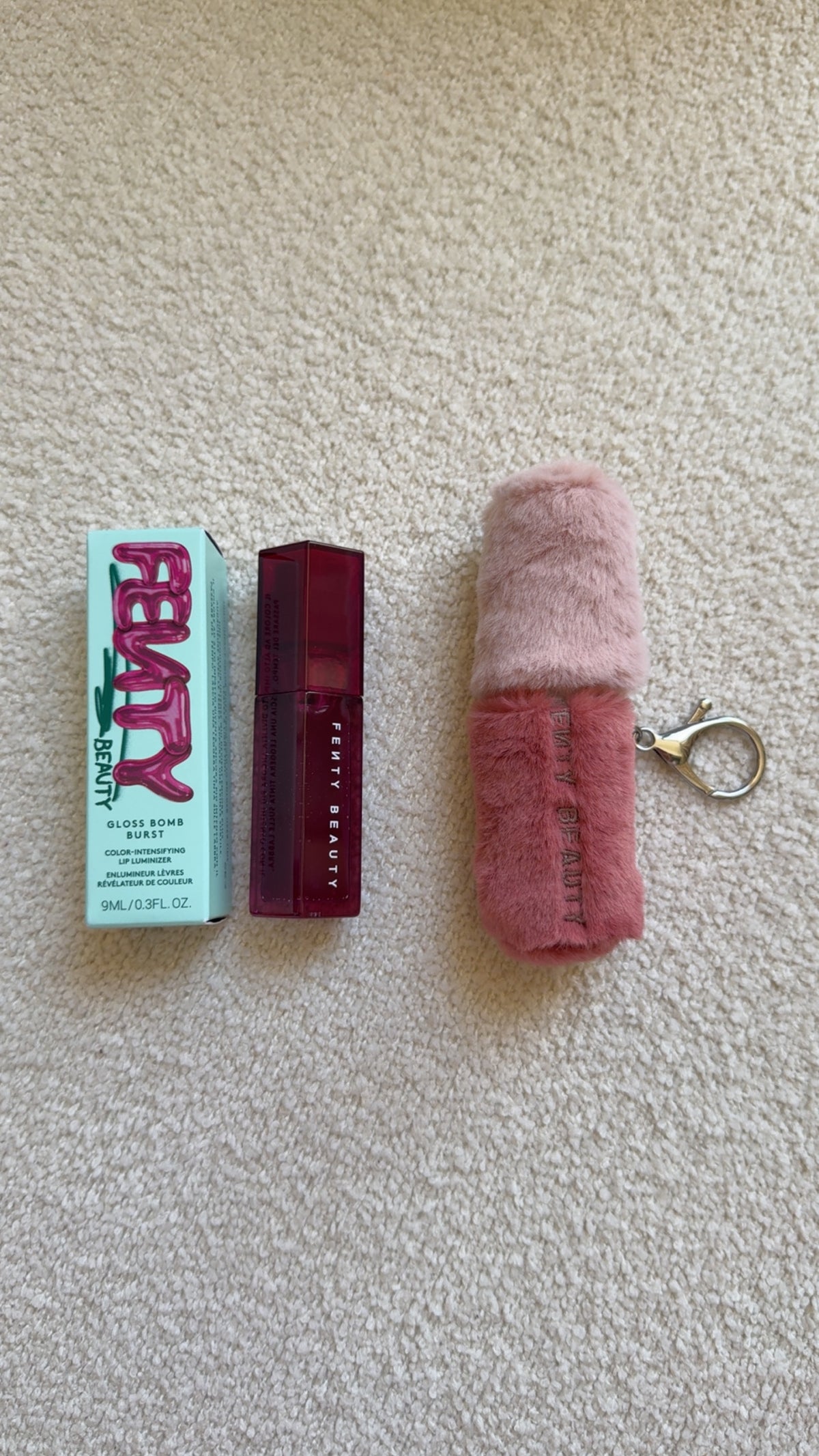 FENTY BEAUTY
Gloss Bomb Burst