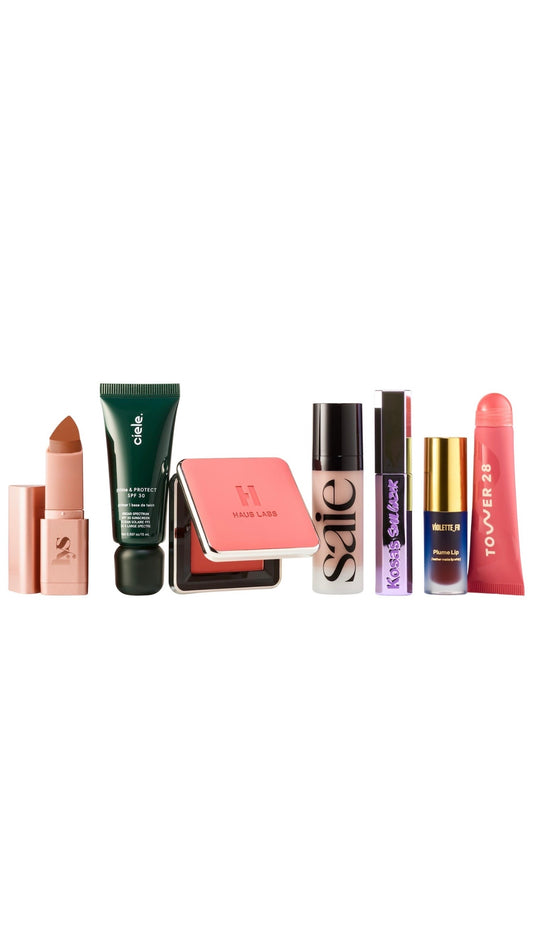 SEPHORA FAVORITES
Cozy & Clean Makeup Value Set